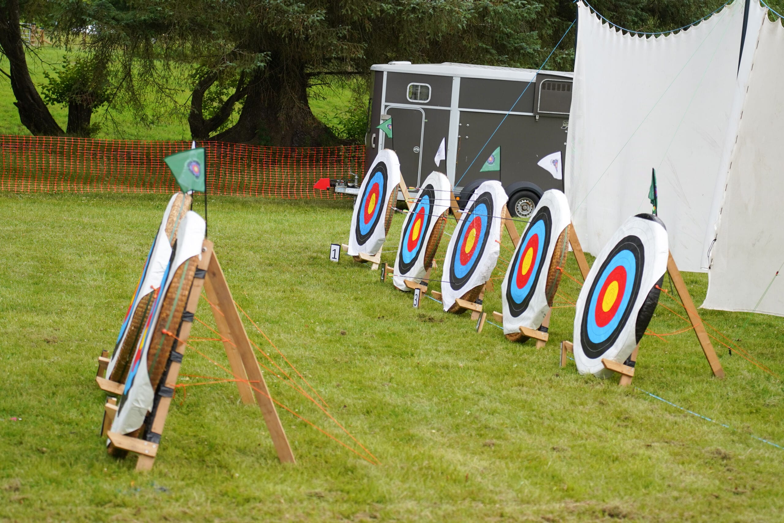 AGP_Scottish_Game_Fair_2025-03644 Archery at the Scottish Game Fair at the Activity Row